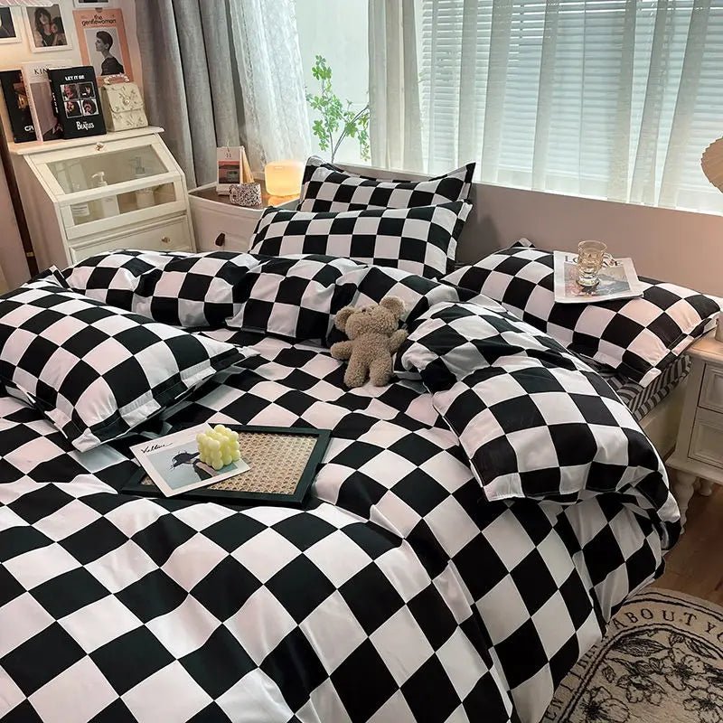 Kawaiimi - quilt covers bed spreads & pillow covers - Classic Monochrome Bedding Set - 1