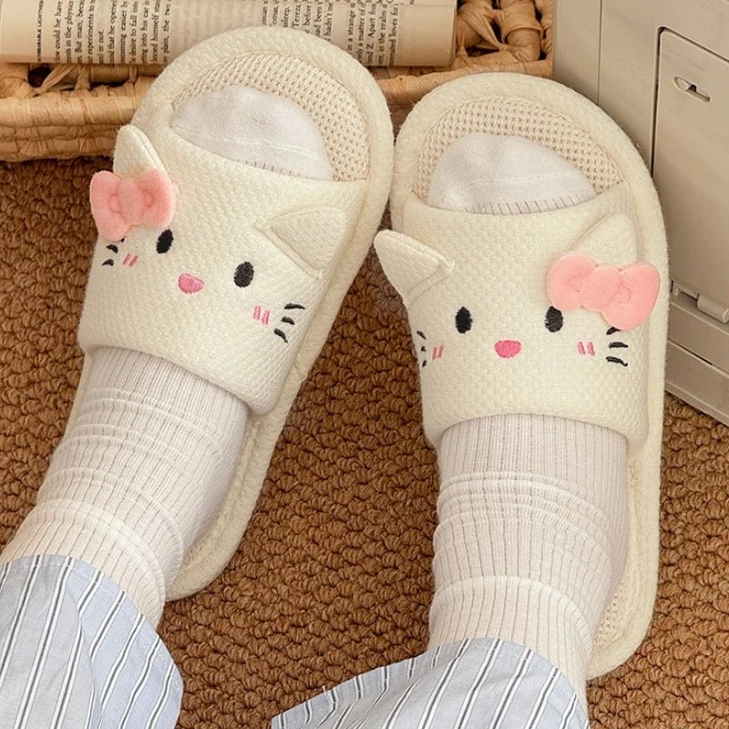 Kawaiimi - warm & fluffy home footwear - Cute Hello Kitty Indoor Slippers - 7