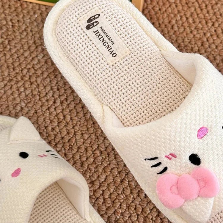 Kawaiimi - warm & fluffy home footwear - Cute Hello Kitty Indoor Slippers - 13