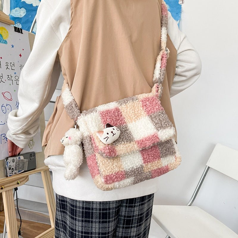 Kawaiimi - apparel and accessories - Colorblock Hand Bag - 3