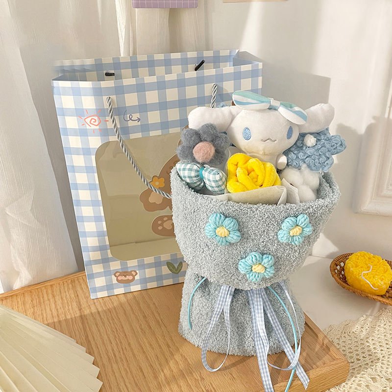Kawaiimi - gifts for special occasions - Darling Sanrio Plush Flower Bouquet - 13