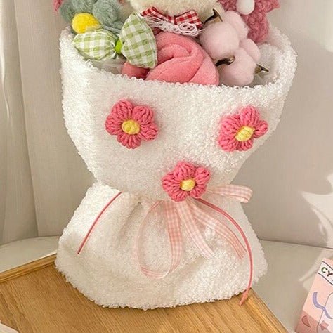 Kawaiimi - gifts for special occasions - Darling Sanrio Plush Flower Bouquet - 17