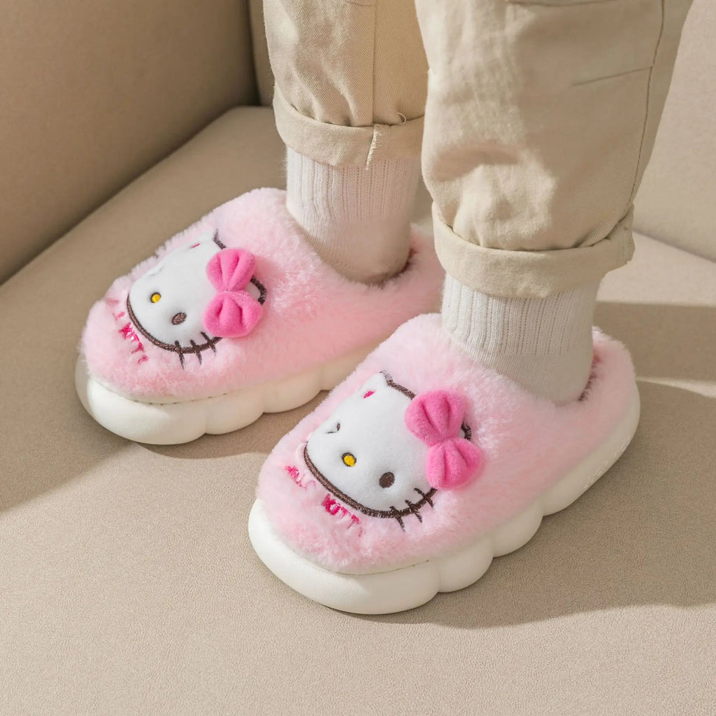 Kawaiimi - warm & fluffy home footwear - Hello Kitty Delight Indoor Slippers - 5