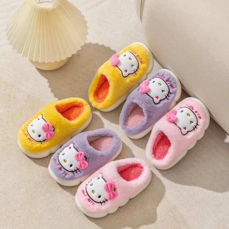 Kawaiimi - warm & fluffy home footwear - Hello Kitty Delight Indoor Slippers - 3