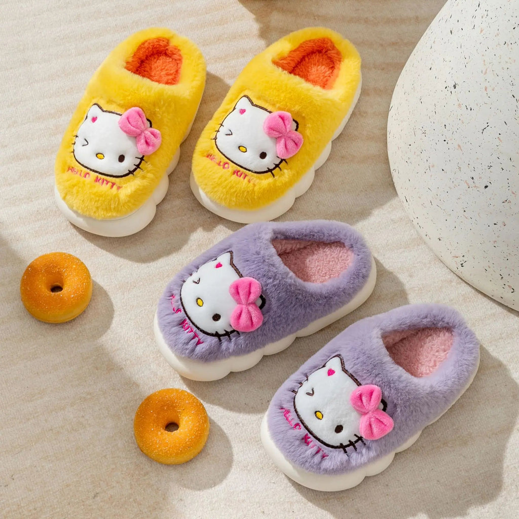Kawaiimi - warm & fluffy home footwear - Hello Kitty Delight Indoor Slippers - 1
