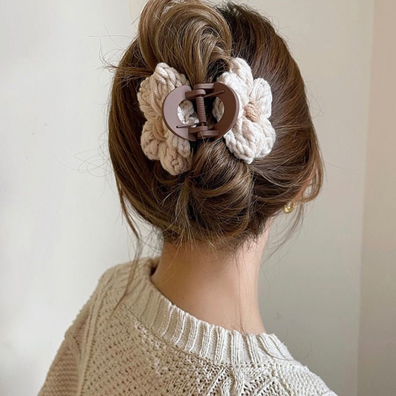 Kawaiimi - apparel & accessories - Jumbo Crochet Flower Hair Clip - 4