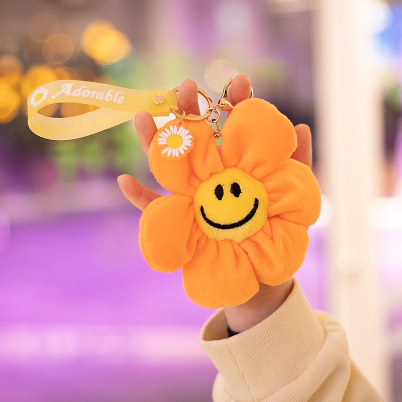 Kawaiimi - accessories - Jumbo Daisy Plush Flower Bag Charm - 11