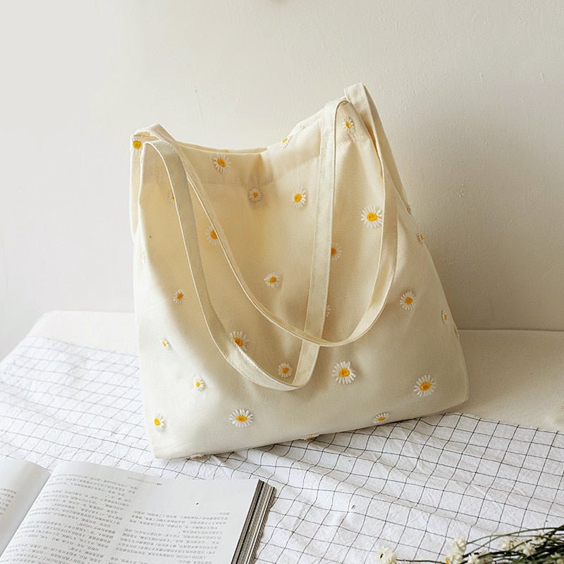 Kawaiimi - apparel and accessories - Little Daisy Tote Bag - 6