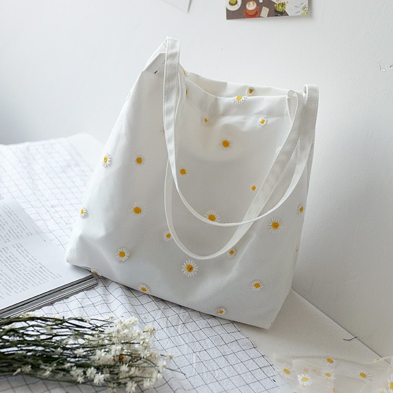 Kawaiimi - apparel and accessories - Little Daisy Tote Bag - 7