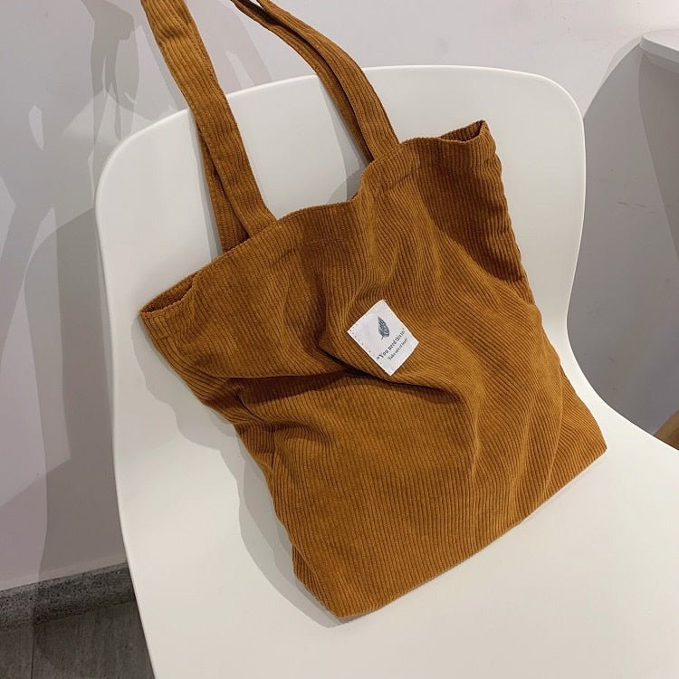 Kawaiimi - apparel and accessories - Simply Chic Tote Bag - 3