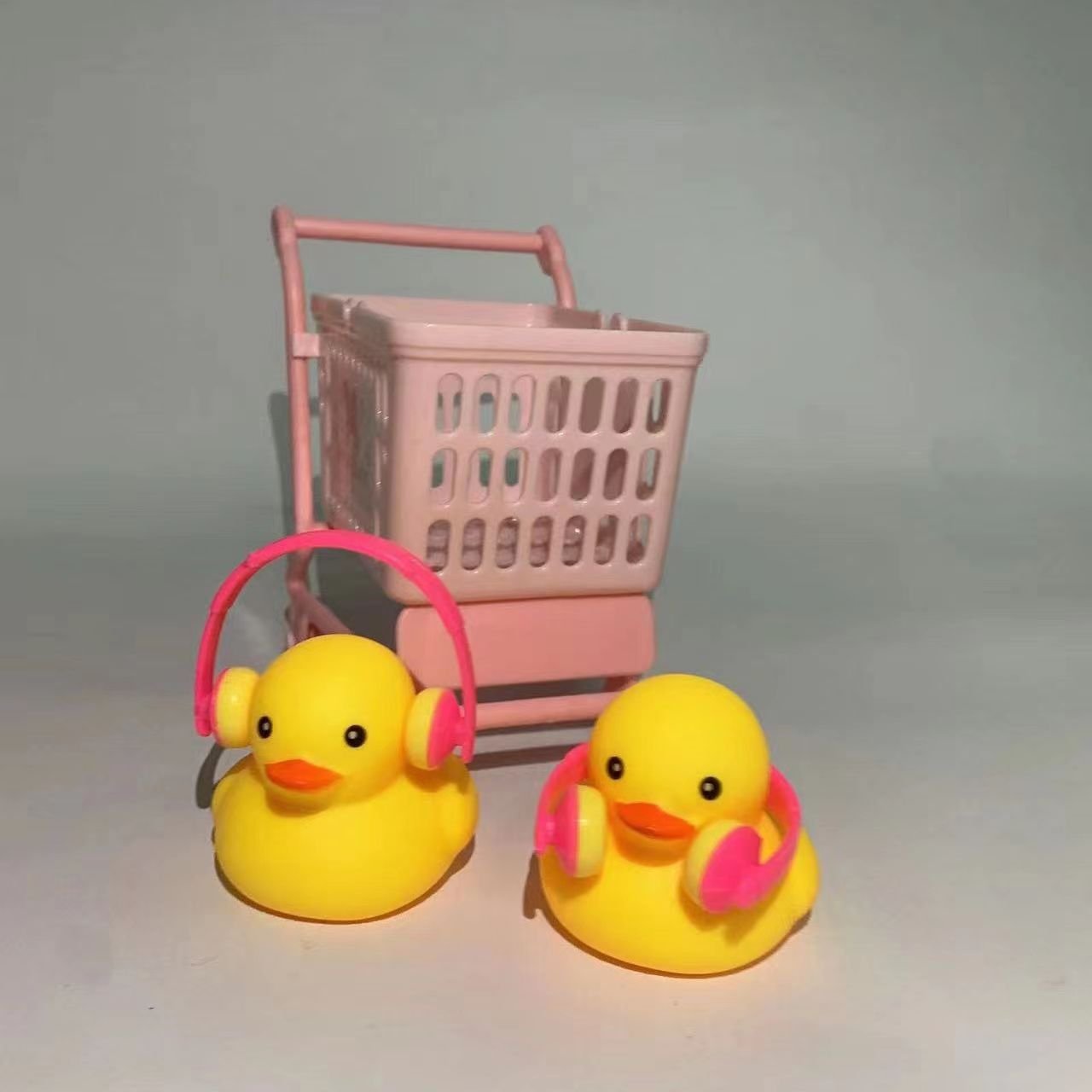 5PCS Rubber Duck Car Decorations With Hats - Cute Squeaky Dashboard Ducks