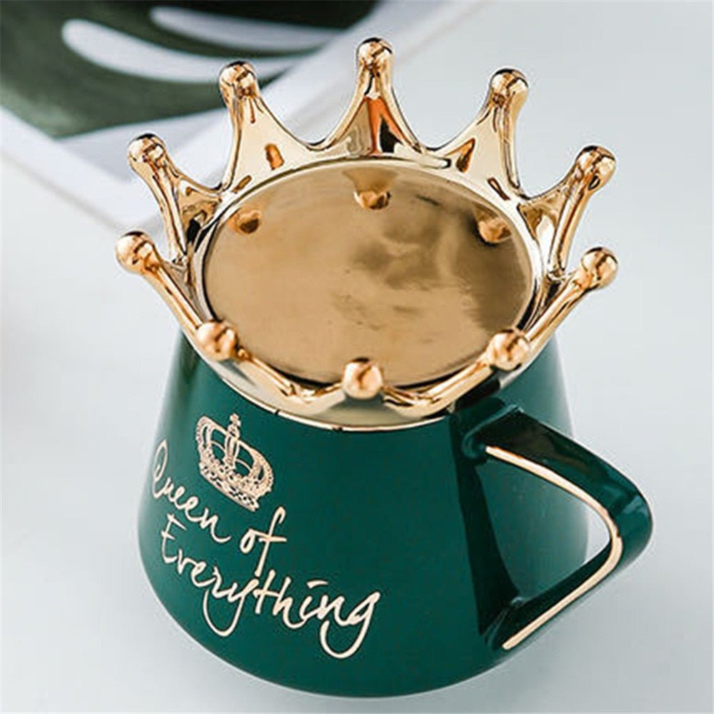 Kawaiimi - home & living - The Queen Mug with Golden Crown Lid - 4